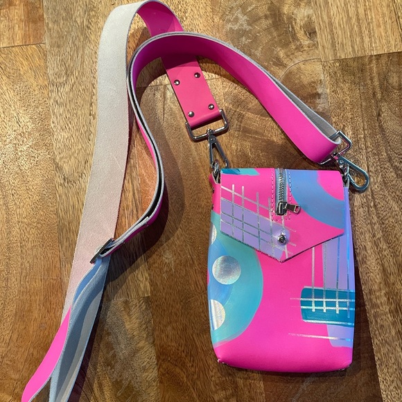 Cute crossbody neon pink bag - Picture 1 of 7